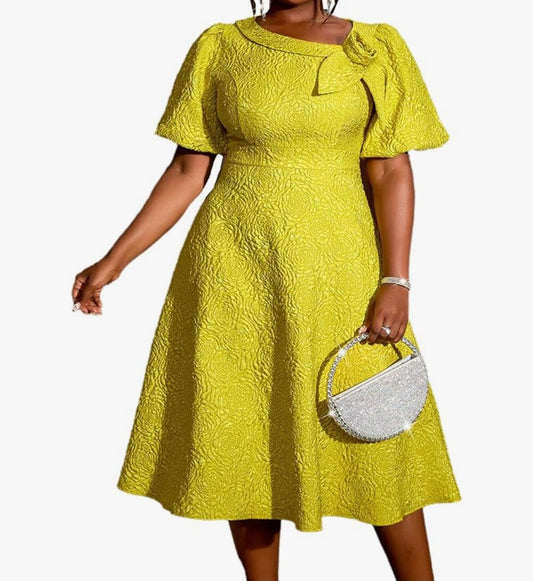 AMOEI Yellow Short Sleeved Floral Dress